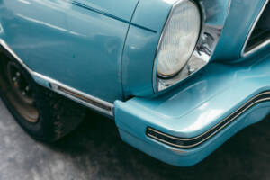 Bild 5/102 von Ford Mustang II Ghia 170 (1976)