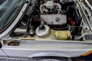 Image 39/50 of BMW 320i (1981)