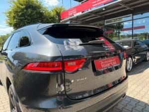 Bild 5/21 von Jaguar F-Pace 20d (2019)