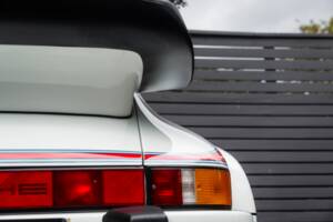 Image 5/50 of Porsche 911 Turbo LE (1989)