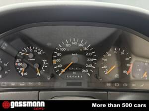 Bild 12/15 von Mercedes-Benz 300 SE (1992)
