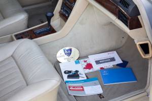 Two original keys, documents and ASI Gold targa