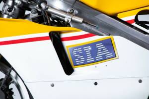 Image 21/50 de Honda DUMMY (1992)