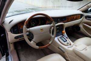 Image 15/60 de Daimler Super V8 (2000)