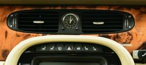 Image 19/50 of Jaguar XJ 8 4.2 (2008)