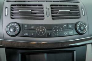 Bild 29/50 von Mercedes-Benz E 320 T 4MATIC (2004)