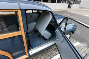 Image 37/50 of Morris Minor 1000 Traveller (1969)