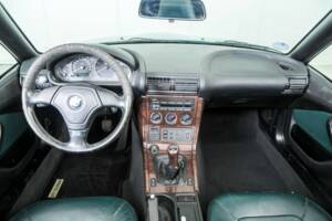 Image 16/48 of BMW Z3 2.8 (1998)