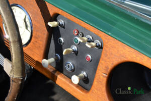 Imagen 36/50 de Morgan 4&#x2F;4 Series III (1962)