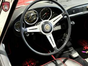 Bild 66/76 von Alfa Romeo 2600 Spider (1964)
