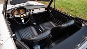 Image 41/50 de Alfa Romeo 1600 Spider Duetto (1967)