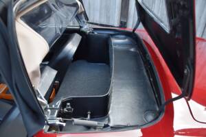 Image 37/45 de Mercedes-Benz 230 SL (1964)