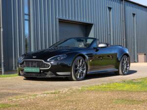 Bild 66/68 von Aston Martin V12 Vantage S (2018)