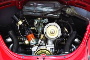 Immagine 28/34 di Volkswagen Beetle 1303 LS (1978)