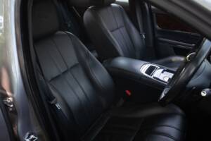 Image 47/50 of Jaguar XJ 5.0 (2011)