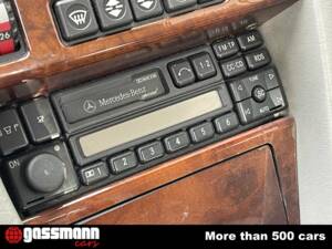 Bild 14/15 von Mercedes-Benz E 320 (1993)