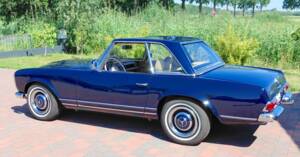 Image 3/28 of Mercedes-Benz 230 SL (1965)