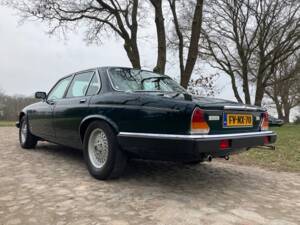 Bild 21/40 von Jaguar XJ 12 (1992)