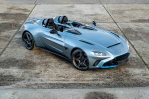 Bild 1/35 von Aston Martin V12 Speedster (2021)
