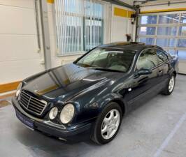 Afbeelding 1/16 van Mercedes-Benz CLK 430 (1999)