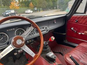 Image 17/31 de Alfa Romeo Giulia 1600 Sprint GT (1966)