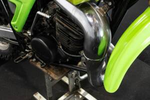 Image 31/40 de Kawasaki KX 250 (1980)
