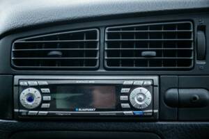 Bild 37/50 von Volkswagen Golf III Cabrio 2.0 (1995)