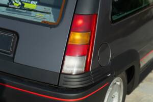 Image 11/50 de Renault R 5 GT Turbo (1986)