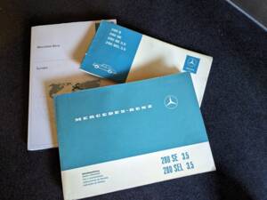 Bild 21/21 von Mercedes-Benz 280 SE 3,5 (1971)