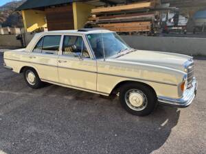 Image 2/8 of Mercedes-Benz 280 SE 3,5 (1972)