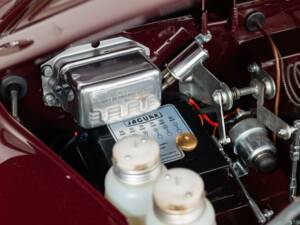 Image 25/41 de Jaguar XK 150 3.8 SE OTS (1960)