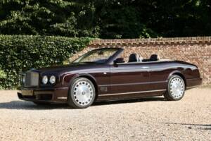 Image 22/50 de Bentley Azure (2008)