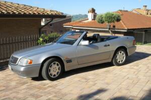 Image 2/39 of Mercedes-Benz SL 320 (1994)