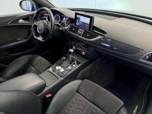 Bild 19/28 von Audi RS6 Avant Performance (2017)