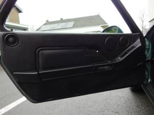 Bild 34/99 von Porsche 928 GTS (1992)