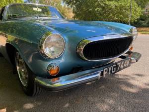 Image 23/38 of Volvo 1800 ES (1972)