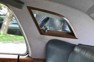 Bild 26/50 von Bentley S 3 (1962)