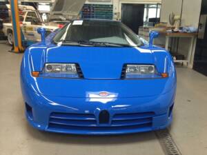 Bild 2/12 von Bugatti EB 110 GT (1994)