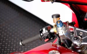 Image 80/94 of Bimota 500 V-Due (2003)