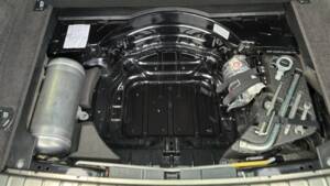 Image 41/50 of Porsche Cayenne Turbo (2007)