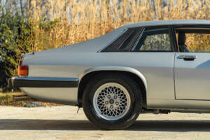 Immagine 14/41 di Jaguar XJ-S 3.6 (1990)