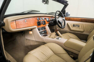 Bild 12/50 von MG RV8 (1993)