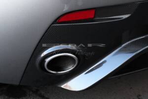 Immagine 13/32 di Aston Martin V12 Zagato (2013)