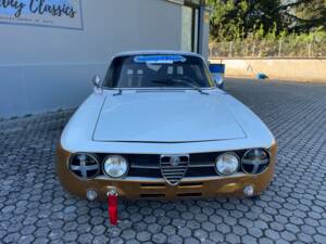Bild 7/19 von Alfa Romeo 2000 GT Veloce (1972)