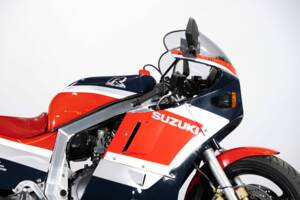 Immagine 32/50 di Suzuki GSX-R 1100 (1986)