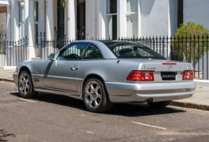 Image 4/33 of Mercedes-Benz SL 600 (2002)