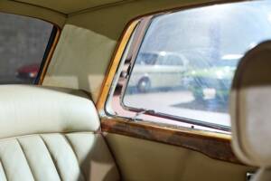 Image 37/62 of Rolls-Royce Silver Shadow I (1969)