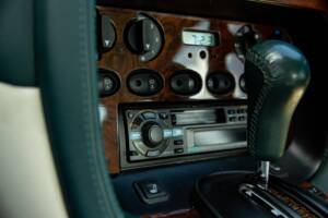 Bild 34/43 von Aston Martin DB 7 (1998)
