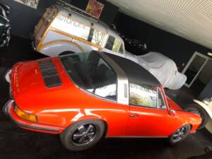 Immagine 3/45 di Porsche 911 2.2 T (1970)