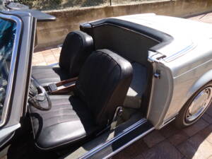 Afbeelding 15/20 van Mercedes-Benz 230 SL (1963)